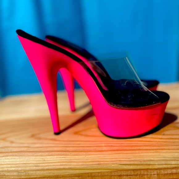 Pleaser Platforms size 5 on bright pink soles - Picture 7 of 7